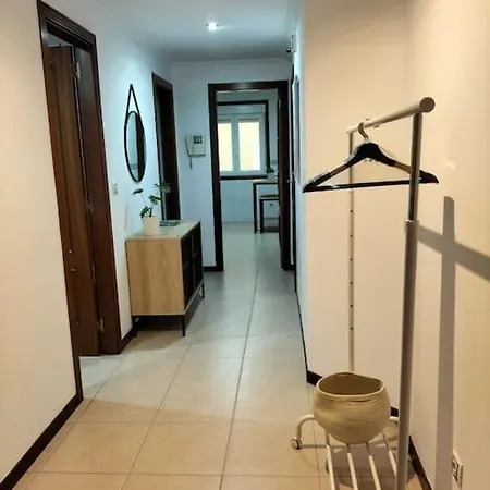 Lujoso Apartamento Renovado Ribeira